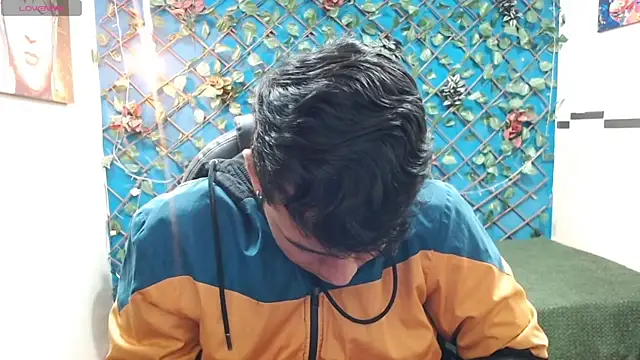 titanxero online show from November 28, 12:29 pm