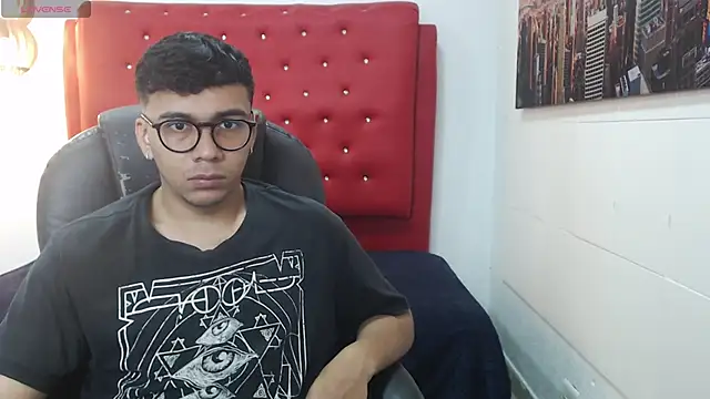 titanxero online show from November 4, 11:44 am