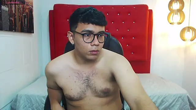 titanxero online show from November 14, 1:23 pm