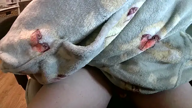 rzalza online show from April 10, 9:22 pm