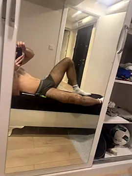 Sovaisback online show from November 28, 1:09 am