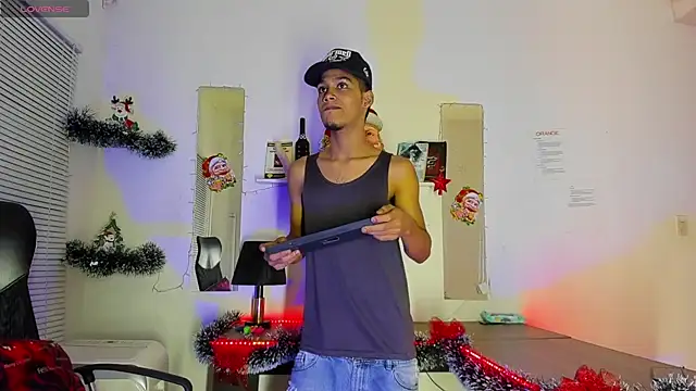 xxKamadevaxx online show from December 2, 12:41 pm