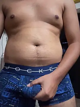 engineerboy14 online show from December 17, 12:34 pm