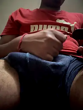 engineerboy14 online show from September 13, 7:04 pm