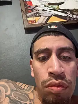 busnfatnutsLildee online show from January 18, 12:40 pm