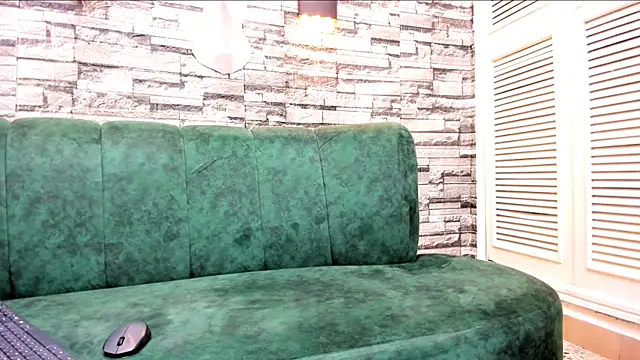 Nick Wolff online show from October 3, 12:04 am