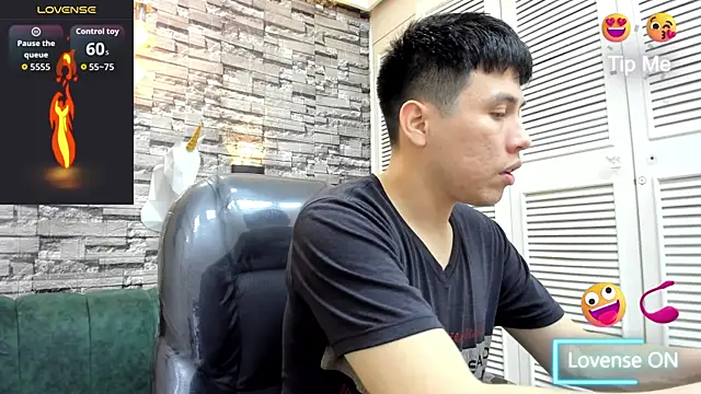 Nick Wolff online show from November 29, 4:03 am