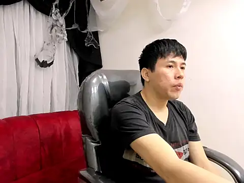 Snapshot of Nick_Wolff chatting on October 11, 9:19 pm Nick Wolff online show from October 11, 9:19 pm