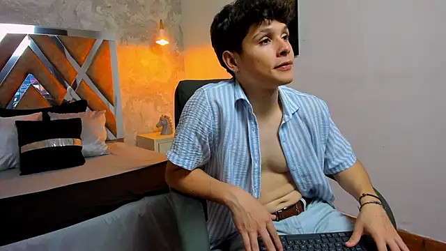 kraven lust online show from January 18, 4:03 am