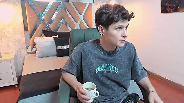 kraven lust online show from September 21, 5:29 am