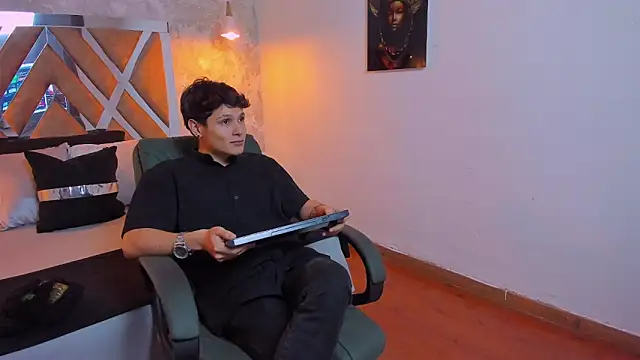 kraven lust online show from September 28, 3:04 am