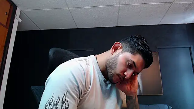 RichardMilleer online show from January 8, 2:22 pm