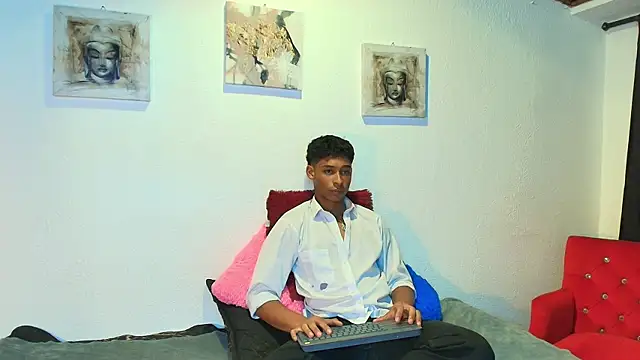 CoffeNaughty nom online show from September 17, 4:35 am