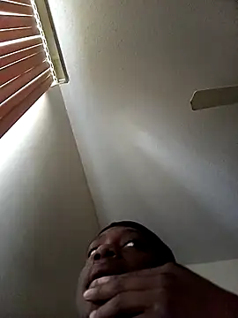 Snapshot of Almighty334 chatting on September 21, 4:51 pm Almighty334 online show from September 21, 4:51 pm