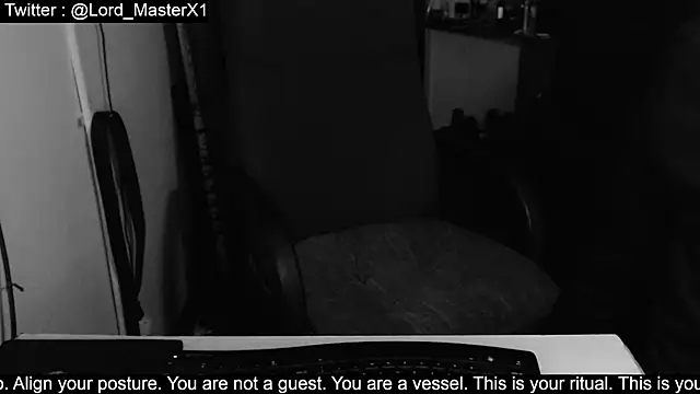 Snapshot of Lord_MasterX chatting on October 13, 2:50 am Lord MasterX online show from October 13, 2:50 am