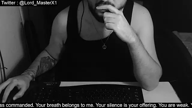 Snapshot of Lord_MasterX chatting on October 7, 2:48 am Lord MasterX online show from October 7, 2:48 am