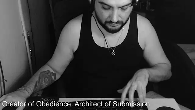 Snapshot of Lord_MasterX chatting on September 24, 6:50 pm Lord MasterX online show from September 24, 6:50 pm