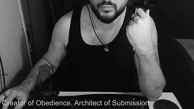 Snapshot of Lord_MasterX chatting on September 23, 7:40 am Lord MasterX online show from September 23, 7:40 am