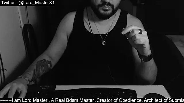 Snapshot of Lord_MasterX chatting on October 3, 2:27 am Lord MasterX online show from October 3, 2:27 am