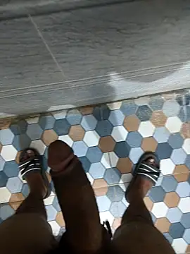 bold guy 1234 online show from April 6, 1:24 am