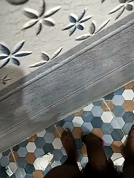 bold guy 1234 online show from October 4, 4:50 am