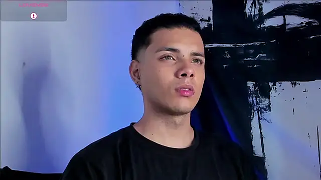 Avaggi online show from October 25, 9:38 pm