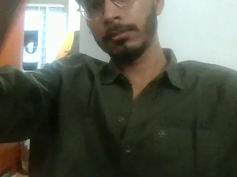 Snapshot of vikranthLong chatting on October 2, 12:20 pm vikranthLong online show from October 2, 12:20 pm