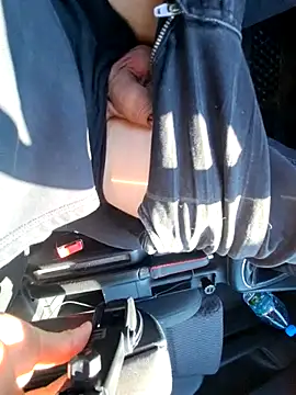 Kazekkk online show from March 7, 11:30 am