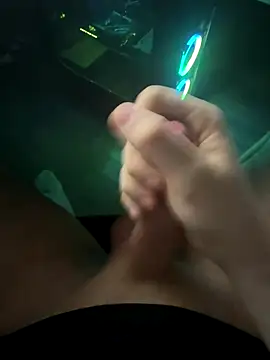 jstntz online show from November 30, 12:56 am