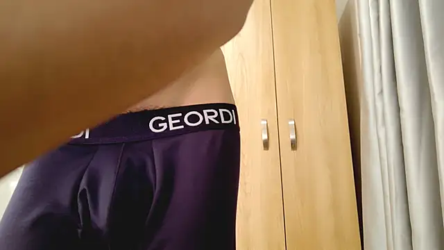 Allangil  online show from March 21, 10:58 pm