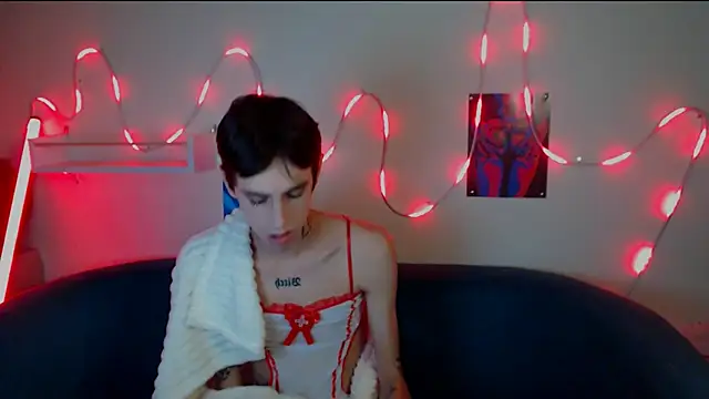 AlexNaughty14 online show from September 28, 9:40 am