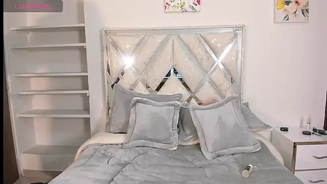 DemianSalvatore online show from September 24, 5:33 pm