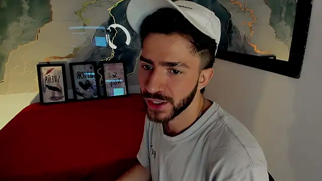 Snapshot of bastian12__ chatting on October 2, 3:43 am bastian12 online show from October 2, 3:43 am
