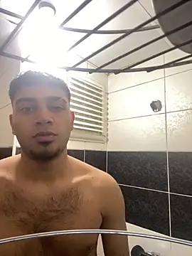 astoperaa online show from October 29, 7:50 pm