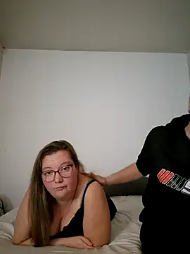 nymphomaniecouple online show from September 21, 6:30 pm