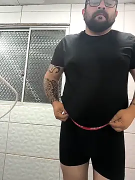 Desagradable69 online show from April 23, 3:00 am