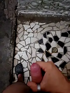 SALCEDO 041198 online show from October 7, 12:31 pm