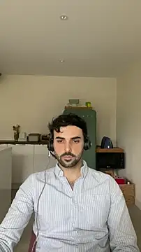 eauminerale online show from March 9, 9:58 am