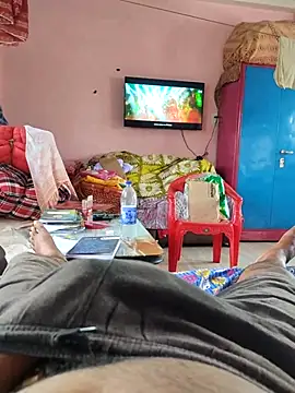 only woman online show from October 15, 8:00 am