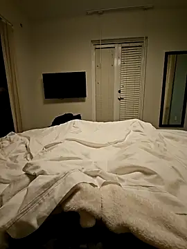 six6six9 online show from November 17, 7:00 am