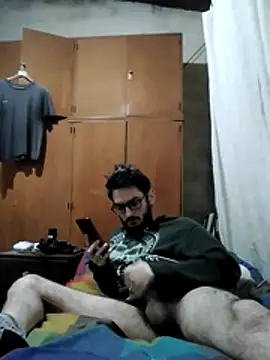 Fefede97  online show from November 9, 7:01 am