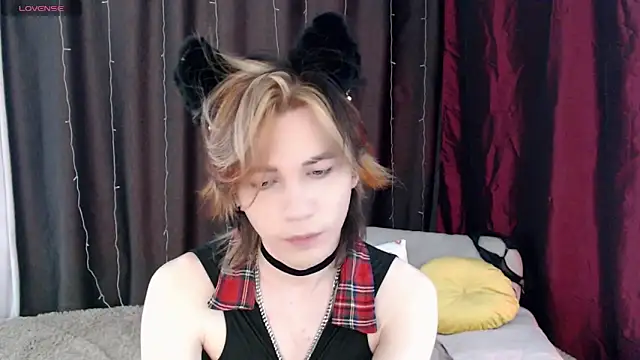 evan reinhart online show from October 23, 11:24 am