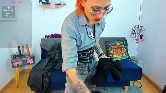 Moon Fox online show from November 3, 8:54 pm