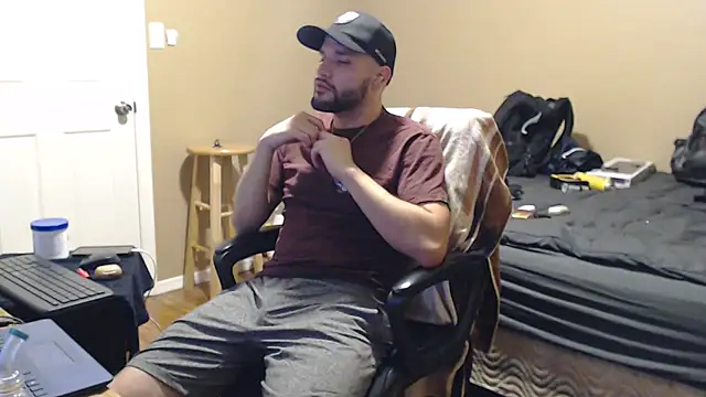 KeepItWayUp online show from November 14, 8:27 am