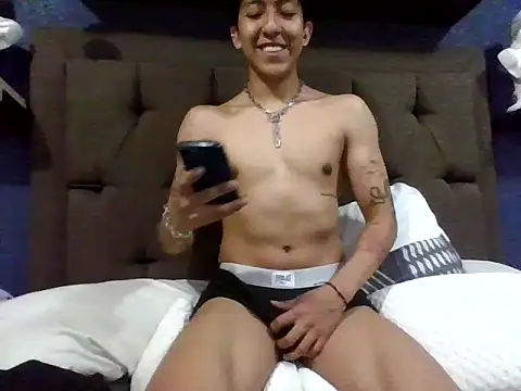 Snapshot of sad_fucking_boy chatting on October 4, 6:51 am sad fucking boy online show from October 4, 6:51 am