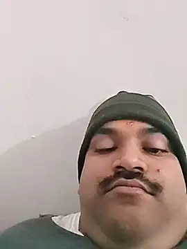 desiyouth94 online show from December 14, 1:40 pm