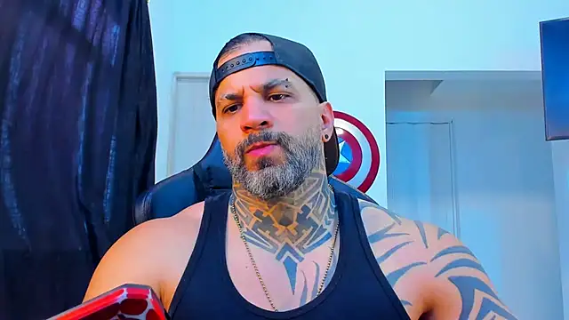 JoshRigby online show from February 5, 8:16 pm