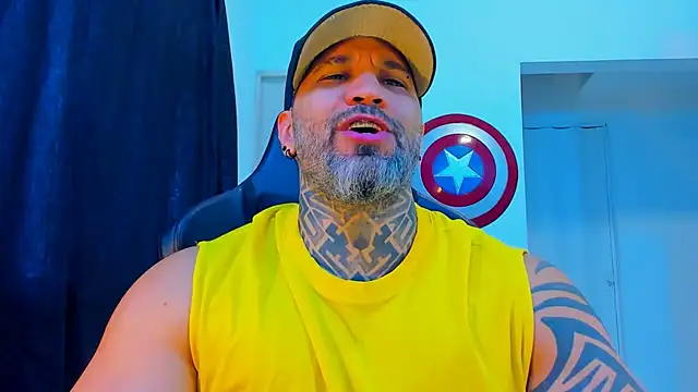 JoshRigby online show from March 27, 7:04 pm