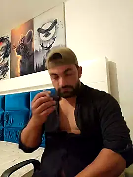 Snapshot of Cihangir0941 chatting on October 1, 11:47 am Cihangir0941 online show from October 1, 11:47 am