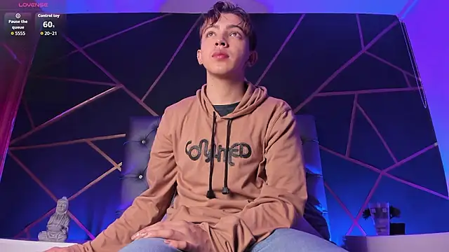 Lian Miller1  online show from February 18, 12:25 pm